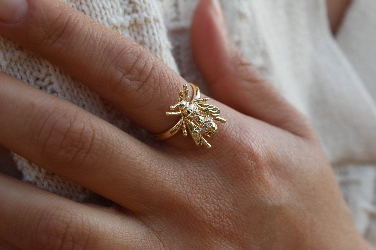 Anillo Abeja f.