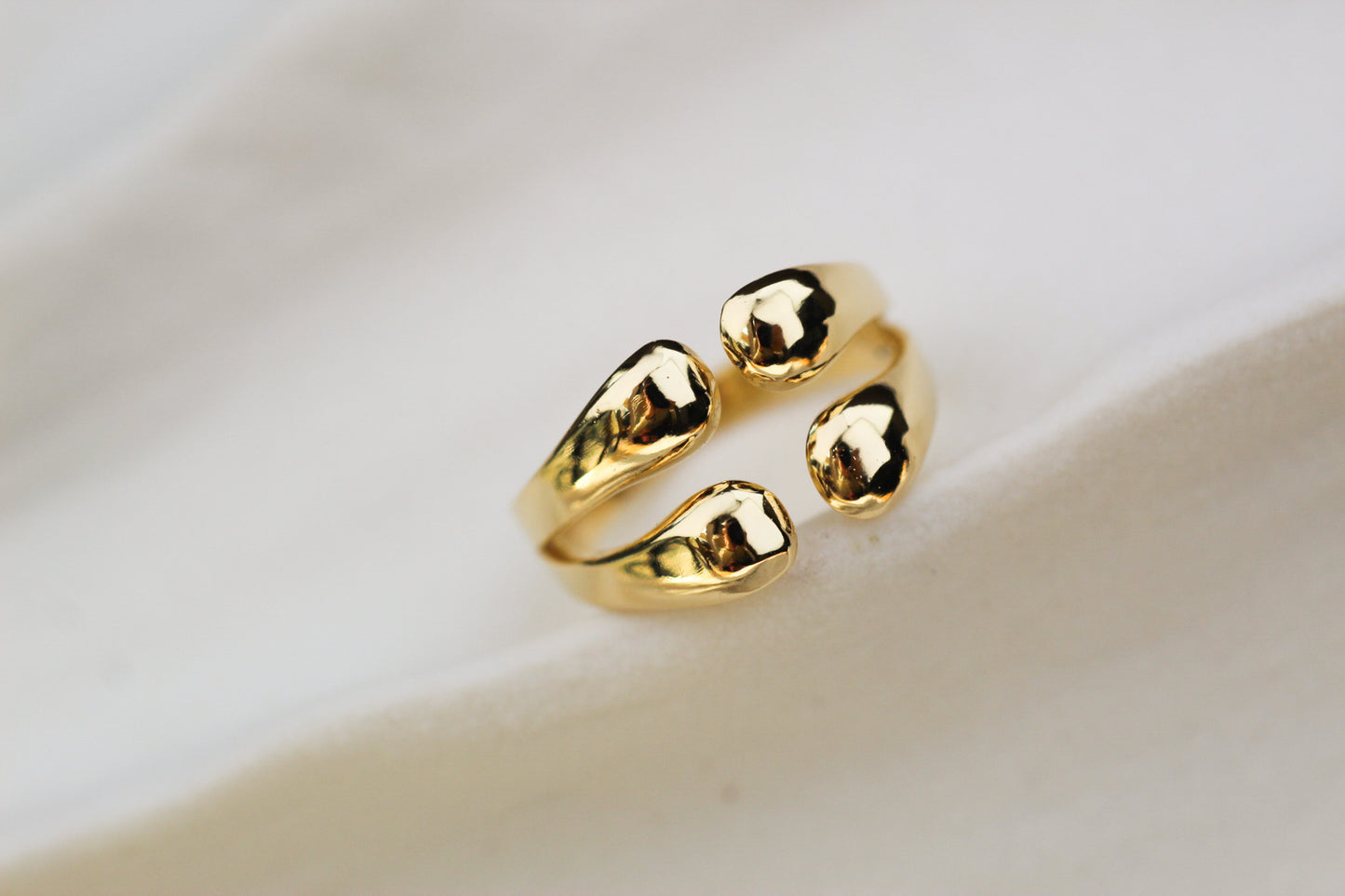 Anillo Cua Drops