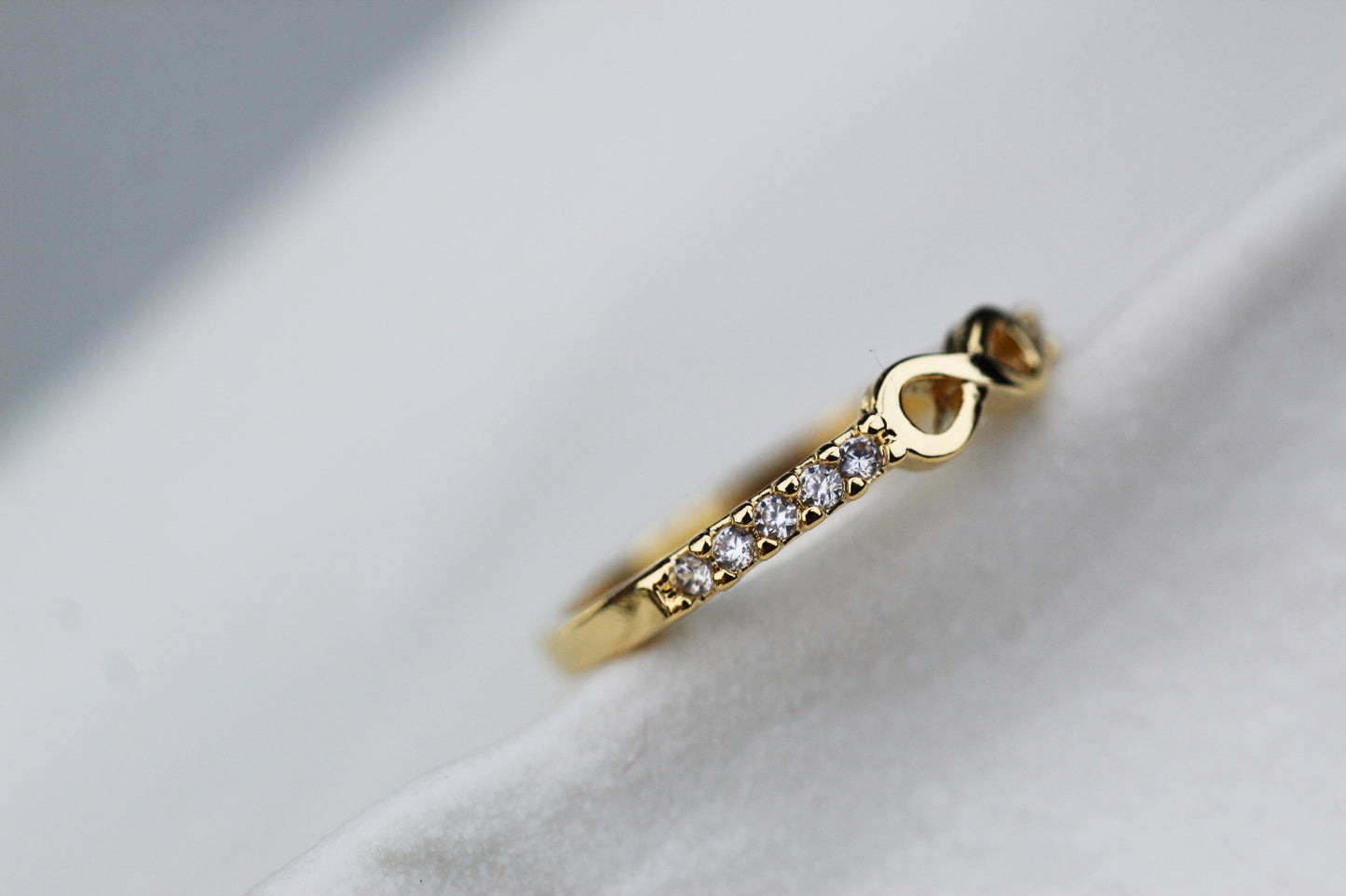 Anillo Infinito Frost