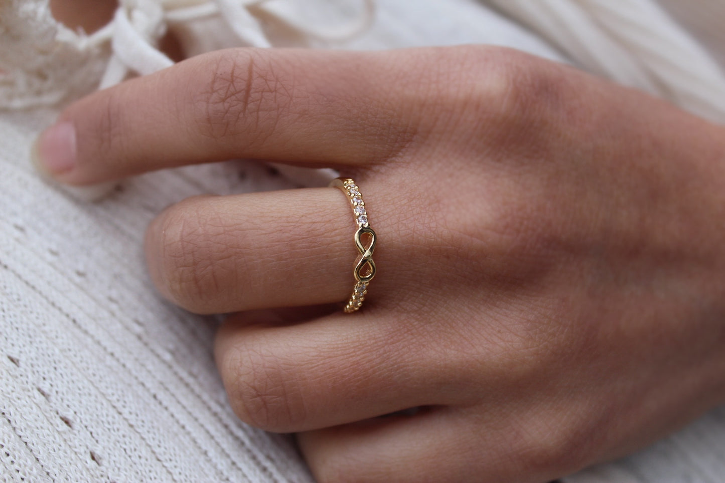 Anillo Infinito Frost