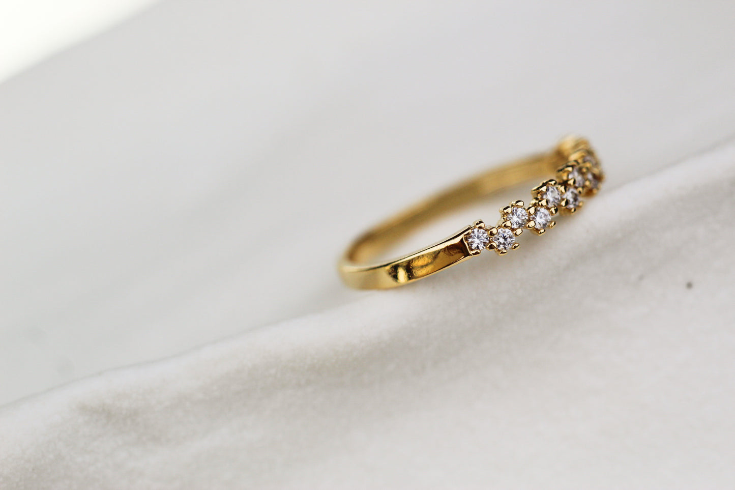 Anillo Tara Luz zig zag