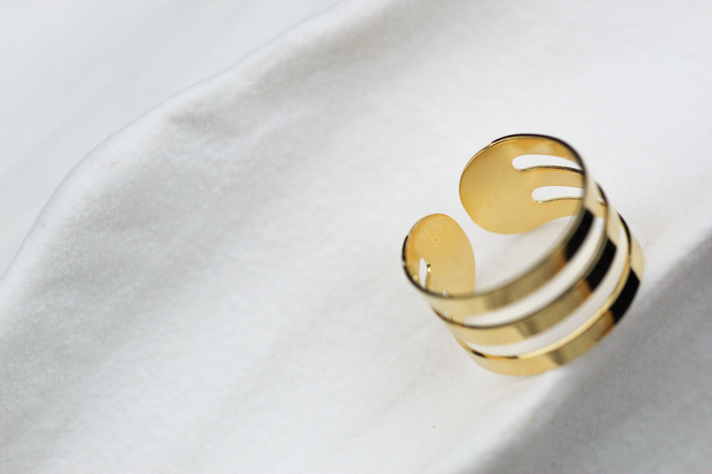 Anillo Tri Líneas