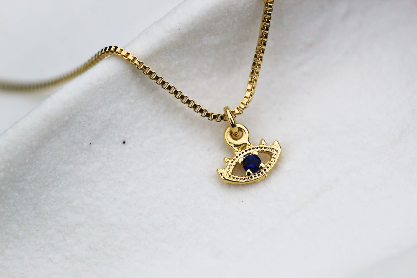 Collar Ojo Luz azul