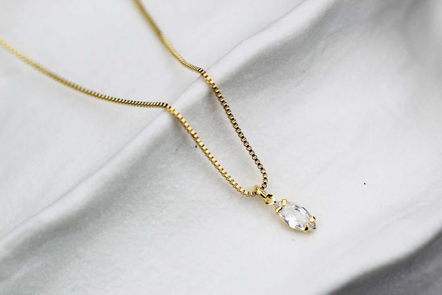 Collar Oval Luz