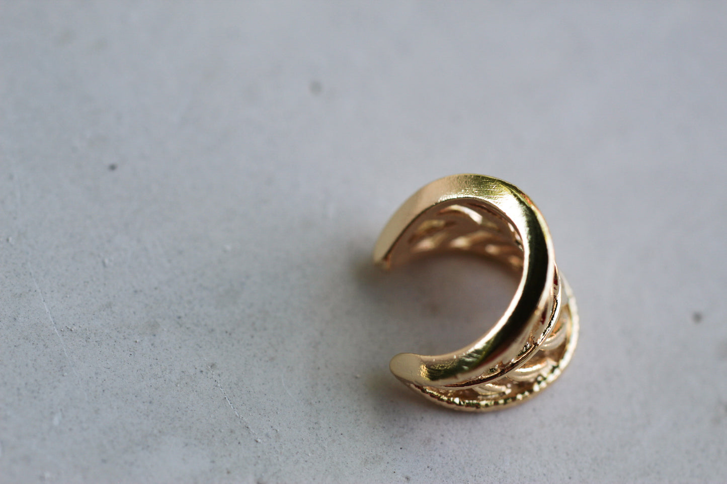 Earcuff Hoja gru