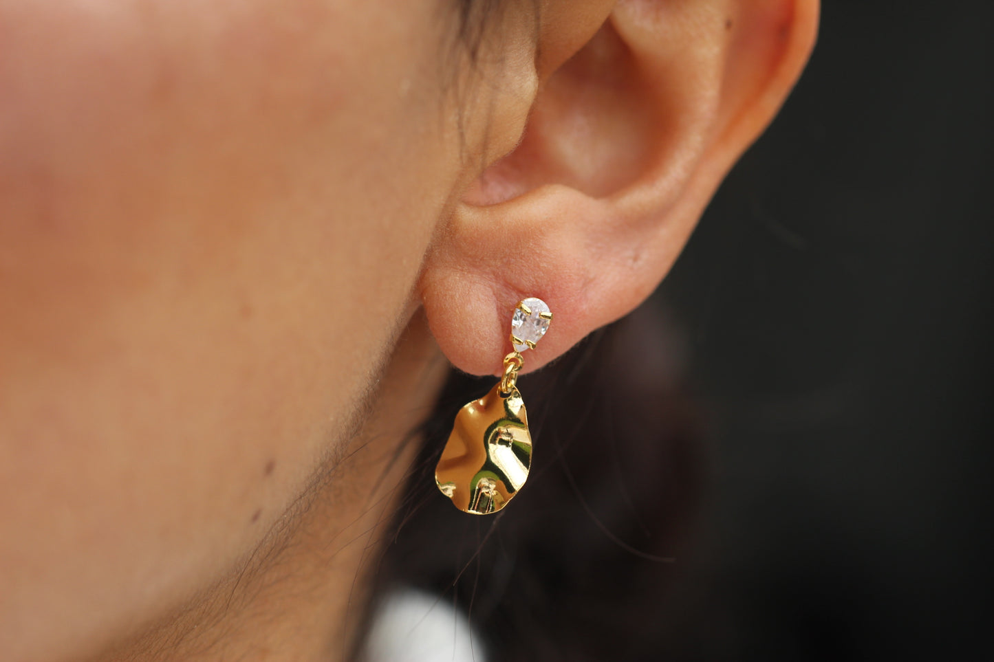 Aros Daya Gota circón