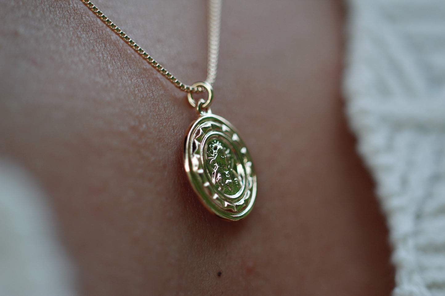 Collar Jesús