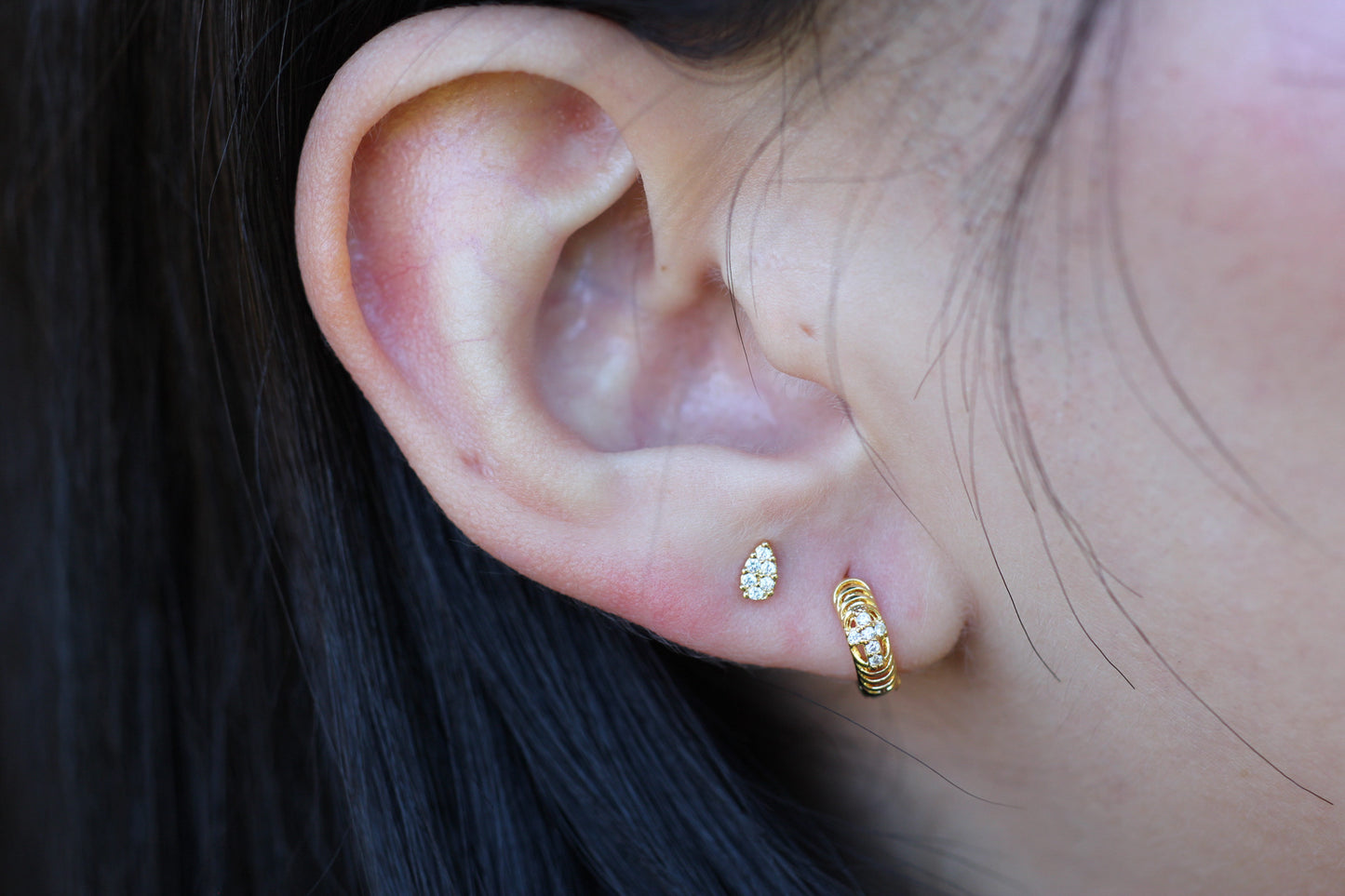 Aros Drops Frost 5 mm, luz precisa que realza tu rostro