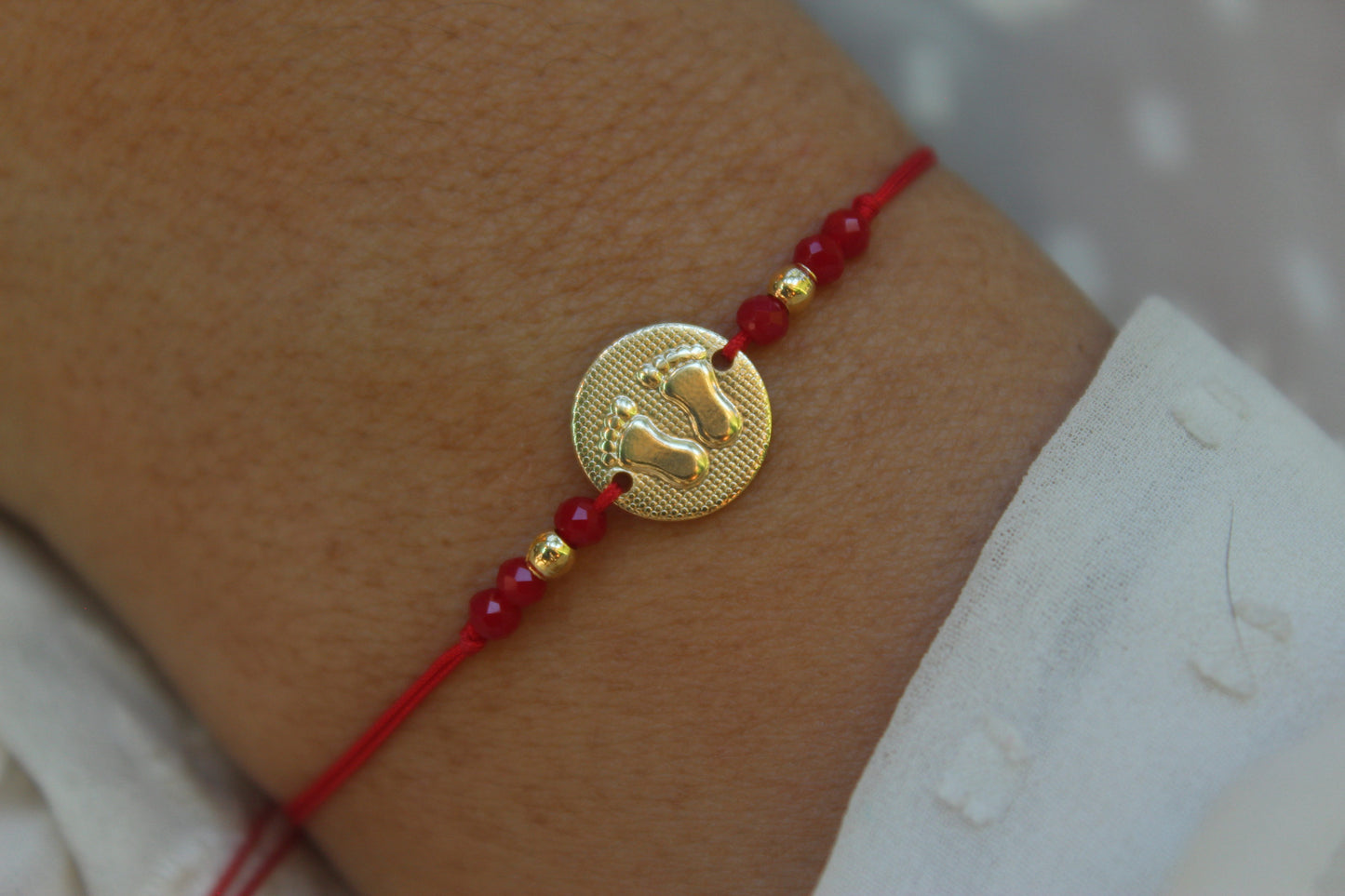 Pulsera Dubai Pies, un símbolo del amor más grande