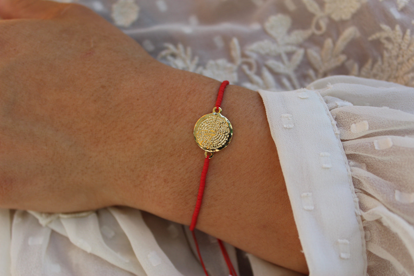 Pulsera Miyu Padre Nuestro, una oración que se siente cerca
