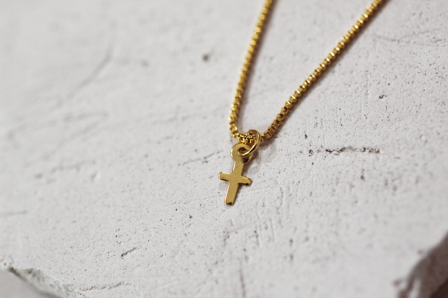 Collar BB mini cruz