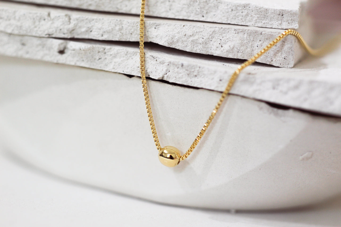 Collar Bolita in