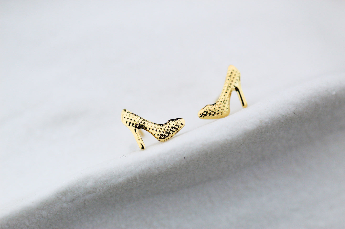 Aros Heels, actitud que eleva tu estilo