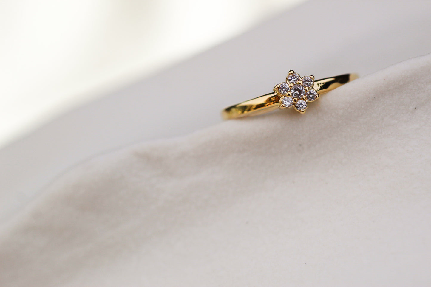 Anillo Diane Flor frost