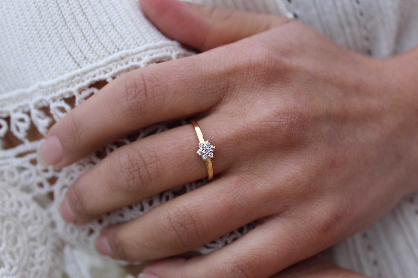 Anillo Diane Flor frost
