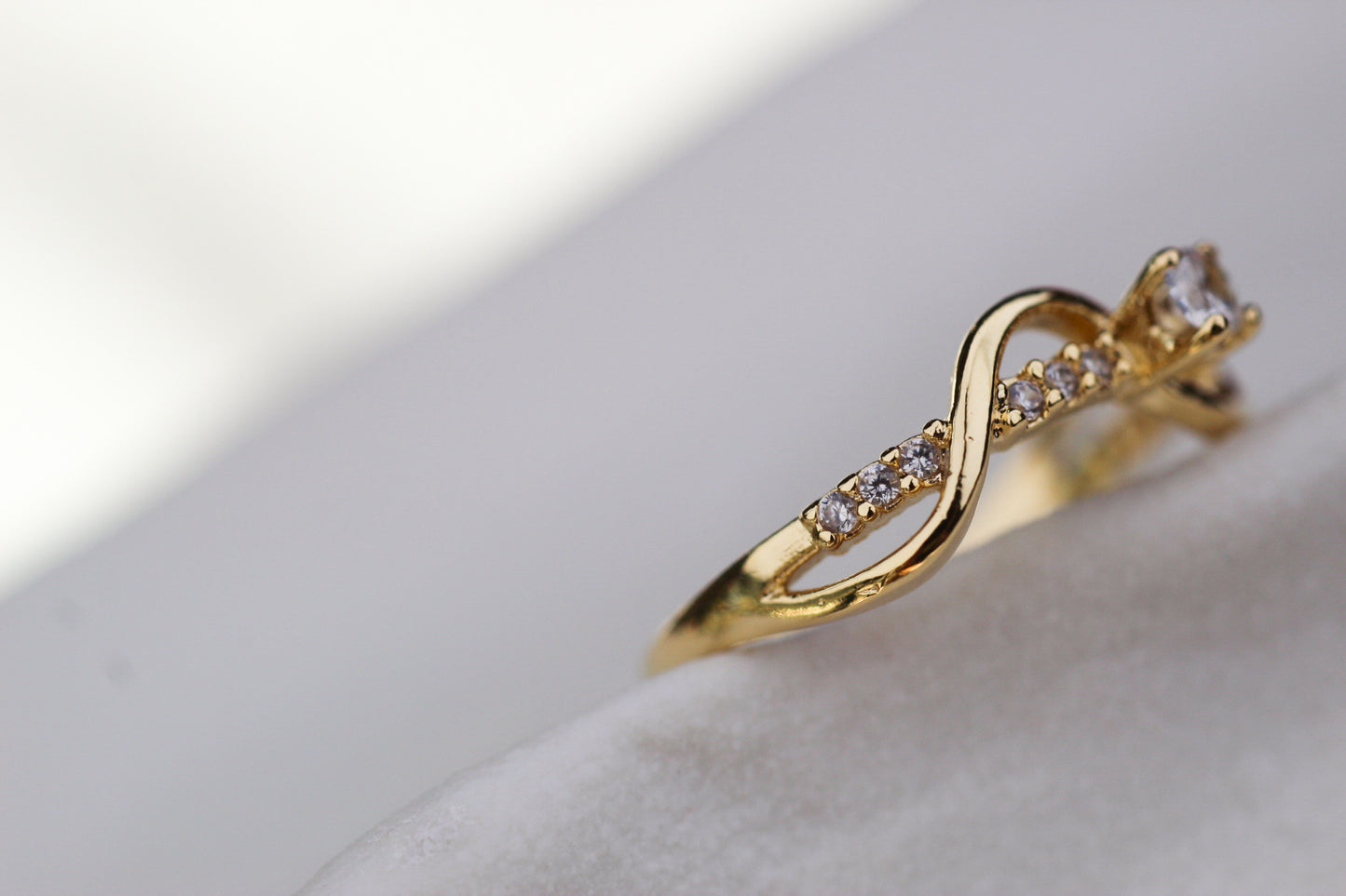 Anillo Diane Frost Curva