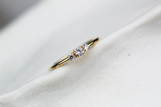 Anillo Diane Triluz