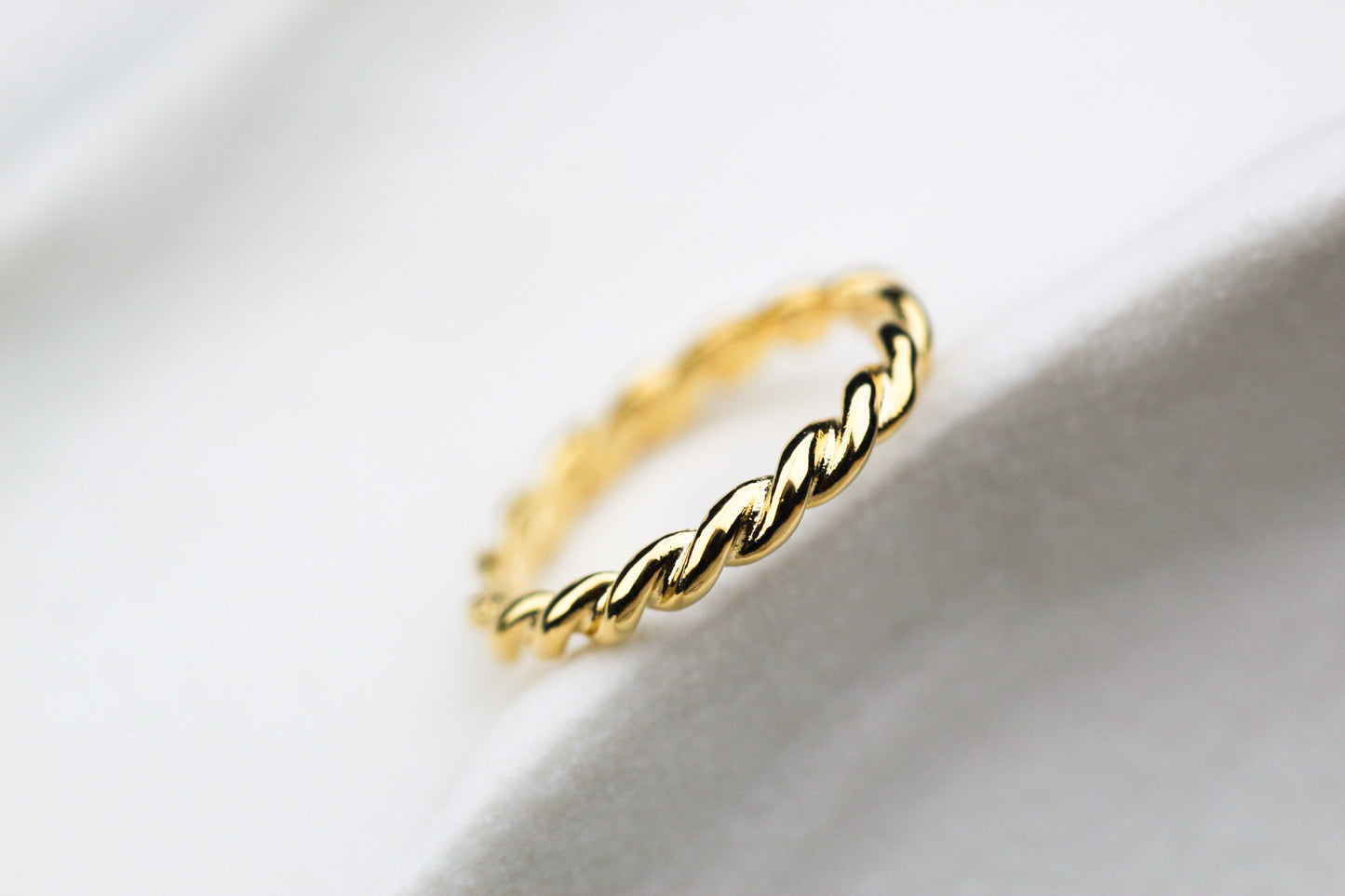 Anillo Espiral Gru II