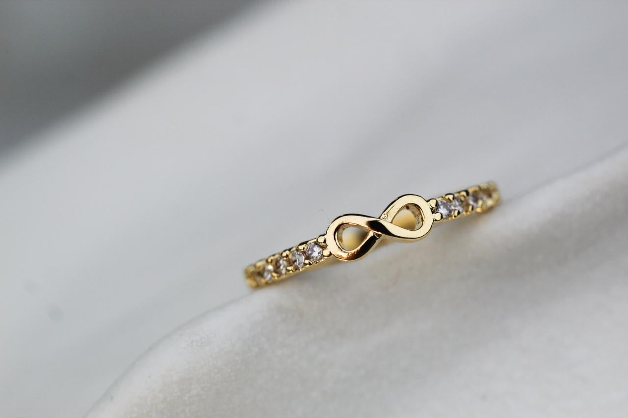 Anillo Infinito Frost