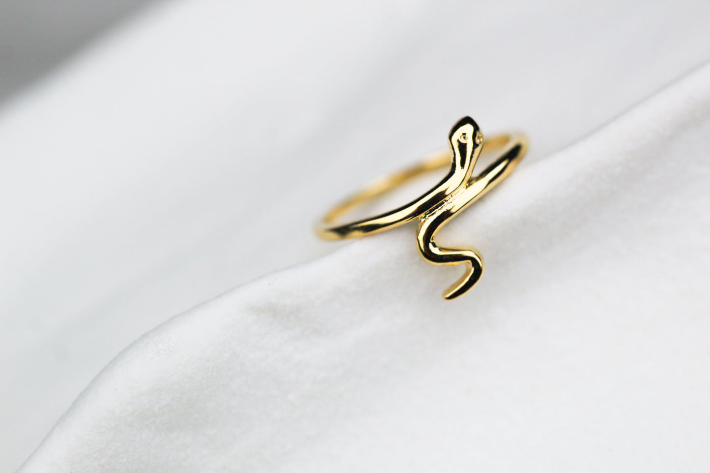 Anillo Naga Silk