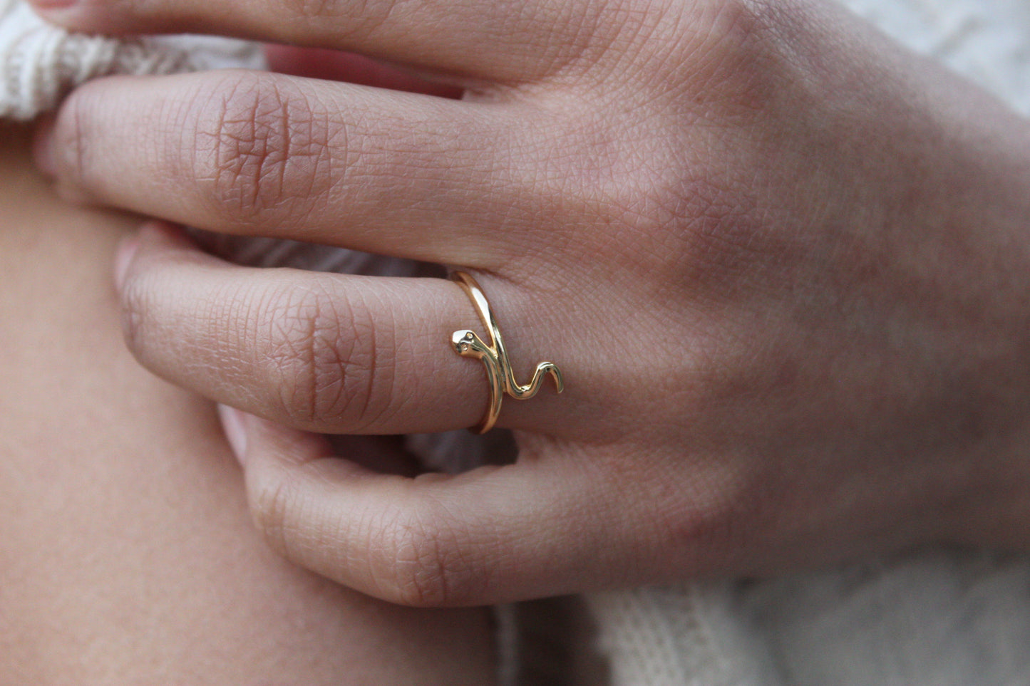 Anillo Naga Silk