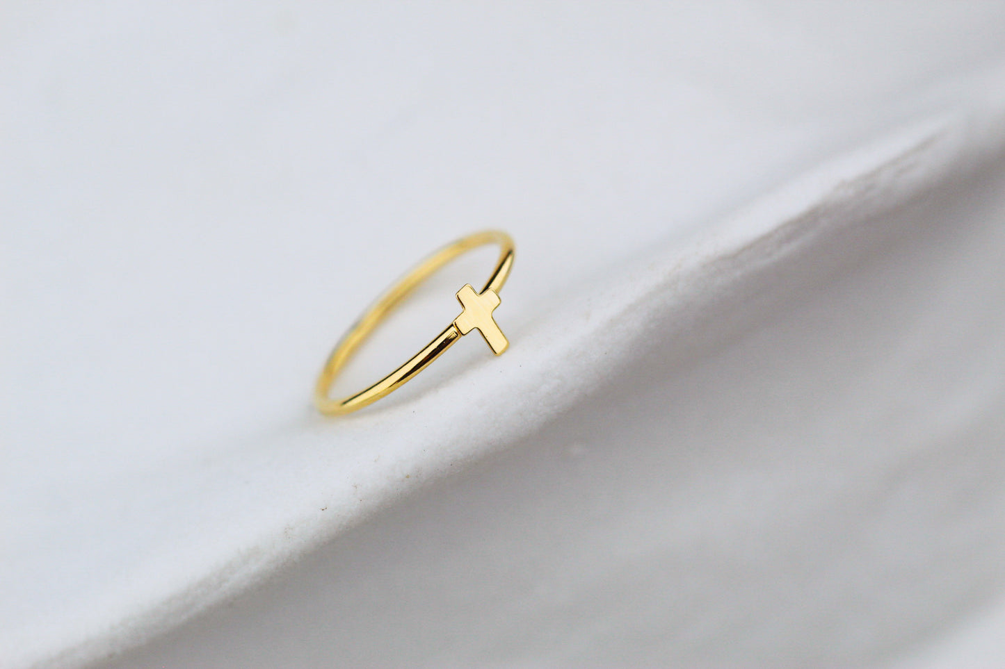 Anillo BB Cruz, símbolo de fe y protección