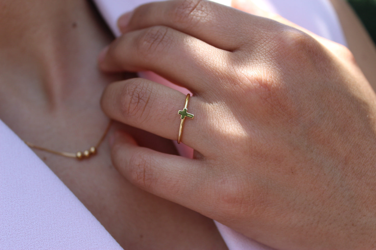 Anillo BB Cruz, símbolo de fe y protección