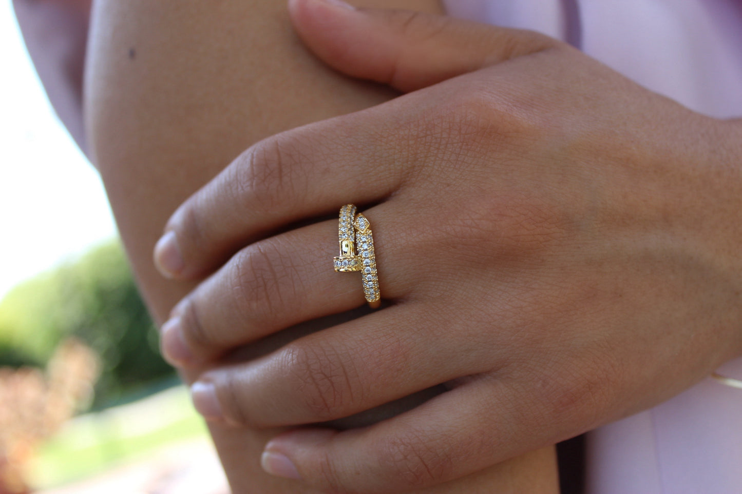 Anillo Clavo Gru Frost, carácter que se siente en cada detalle