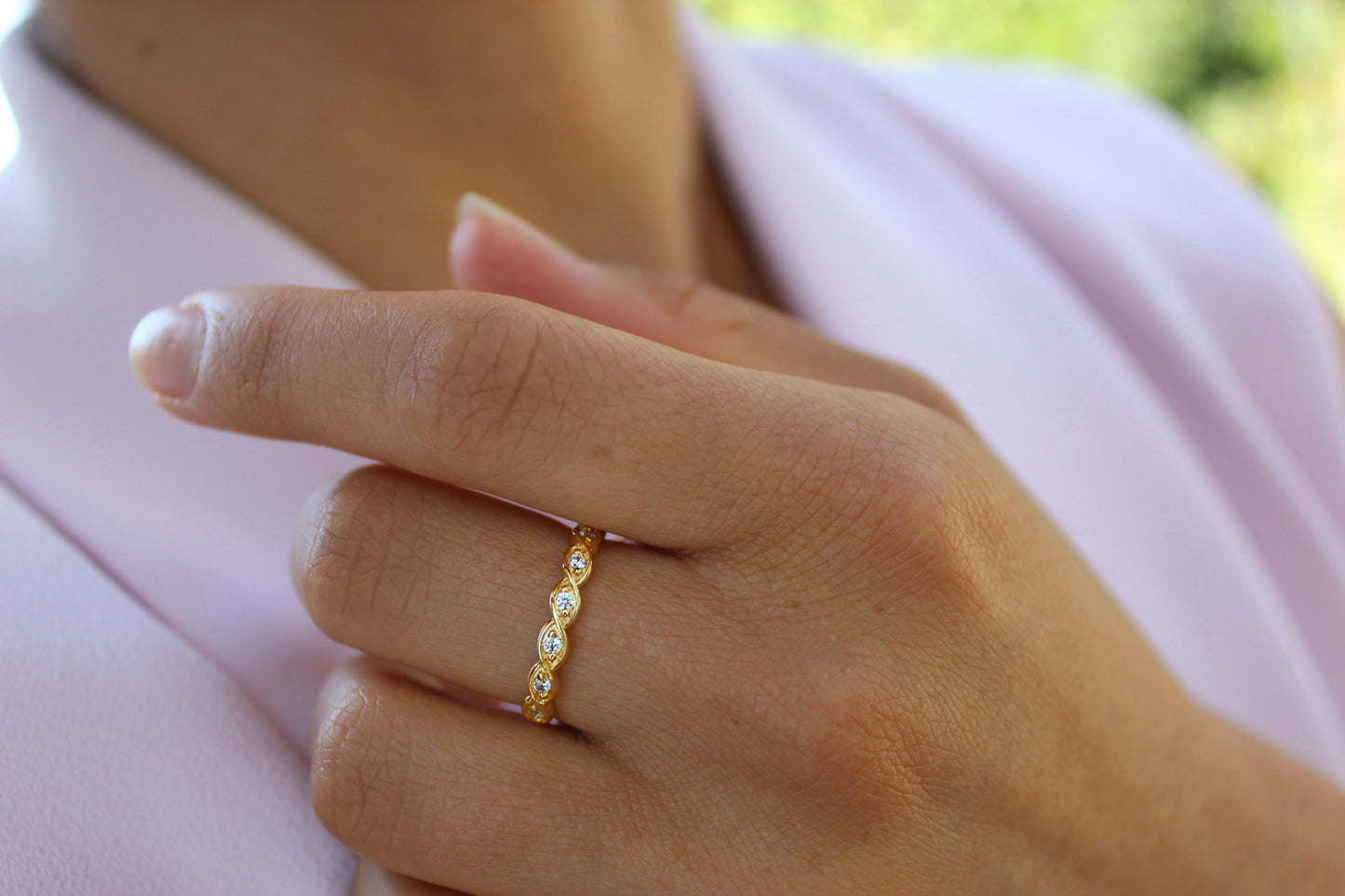 Anillo Donza Luz, un destello sutil que realza tu esencia
