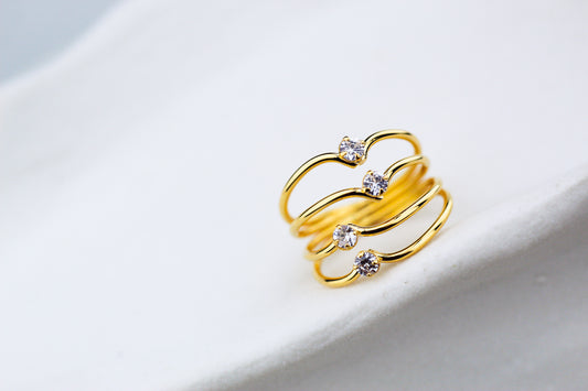 Anillo Fluído Cua Luz Pira, luz con carácter que transforma tu presencia