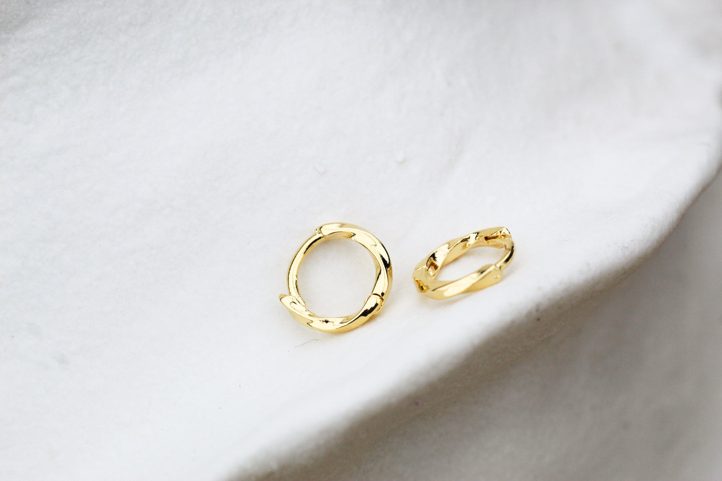 Argollas Borneo Torcida 1 cm