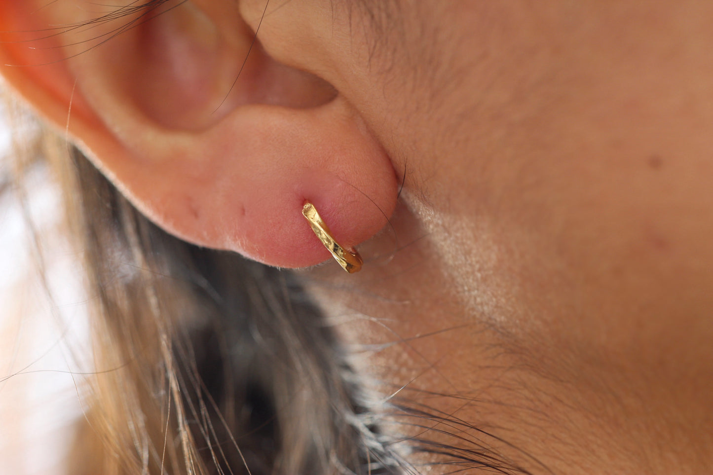 Argollas Borneo Torcida 1 cm