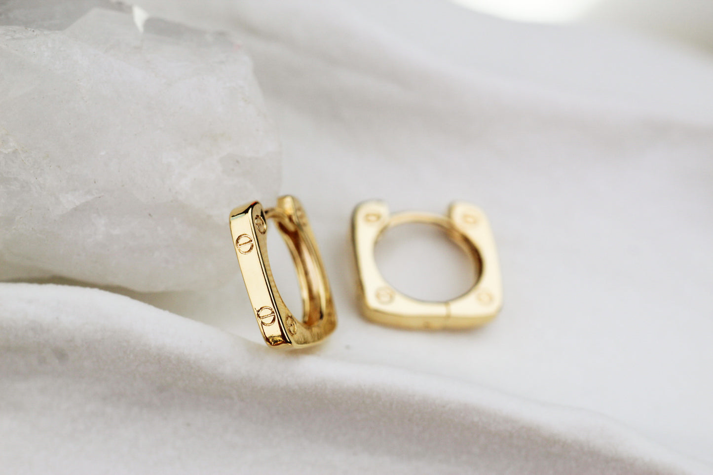 Argollas Borneo Carti Gambar 1,6