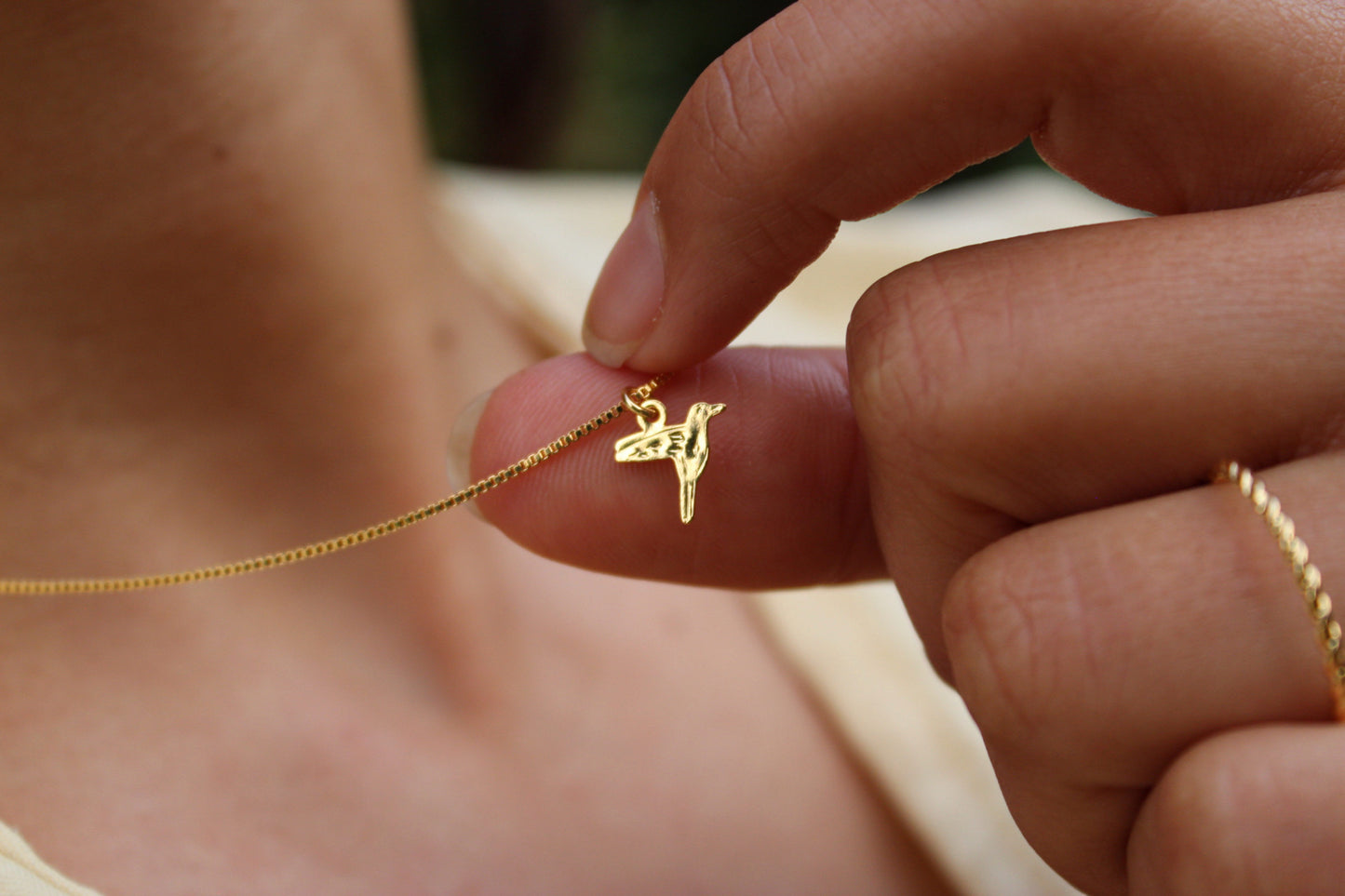 Collar BB Colibrí, un pequeño símbolo que llena de alegría