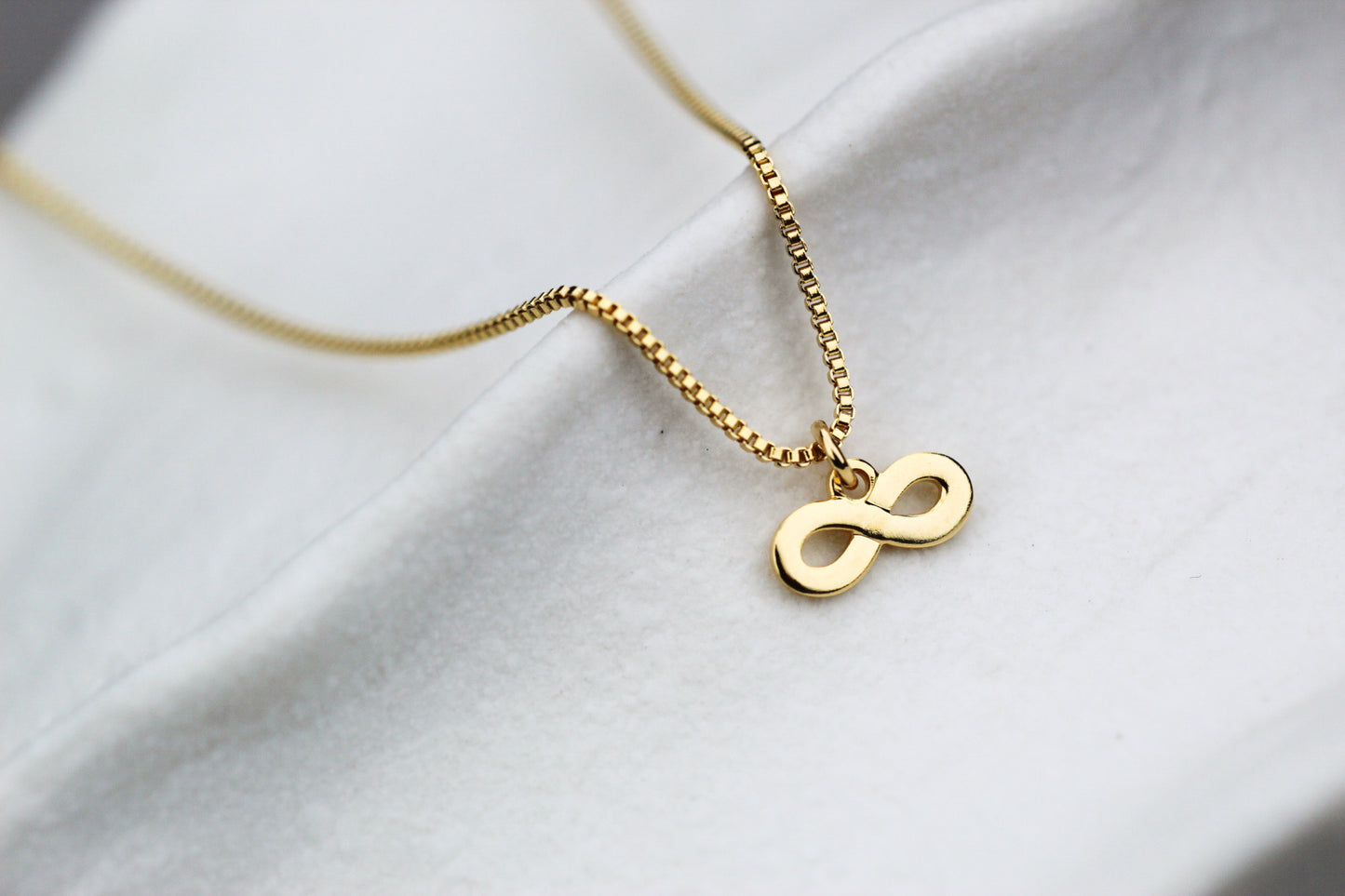 Collar BB Infinito