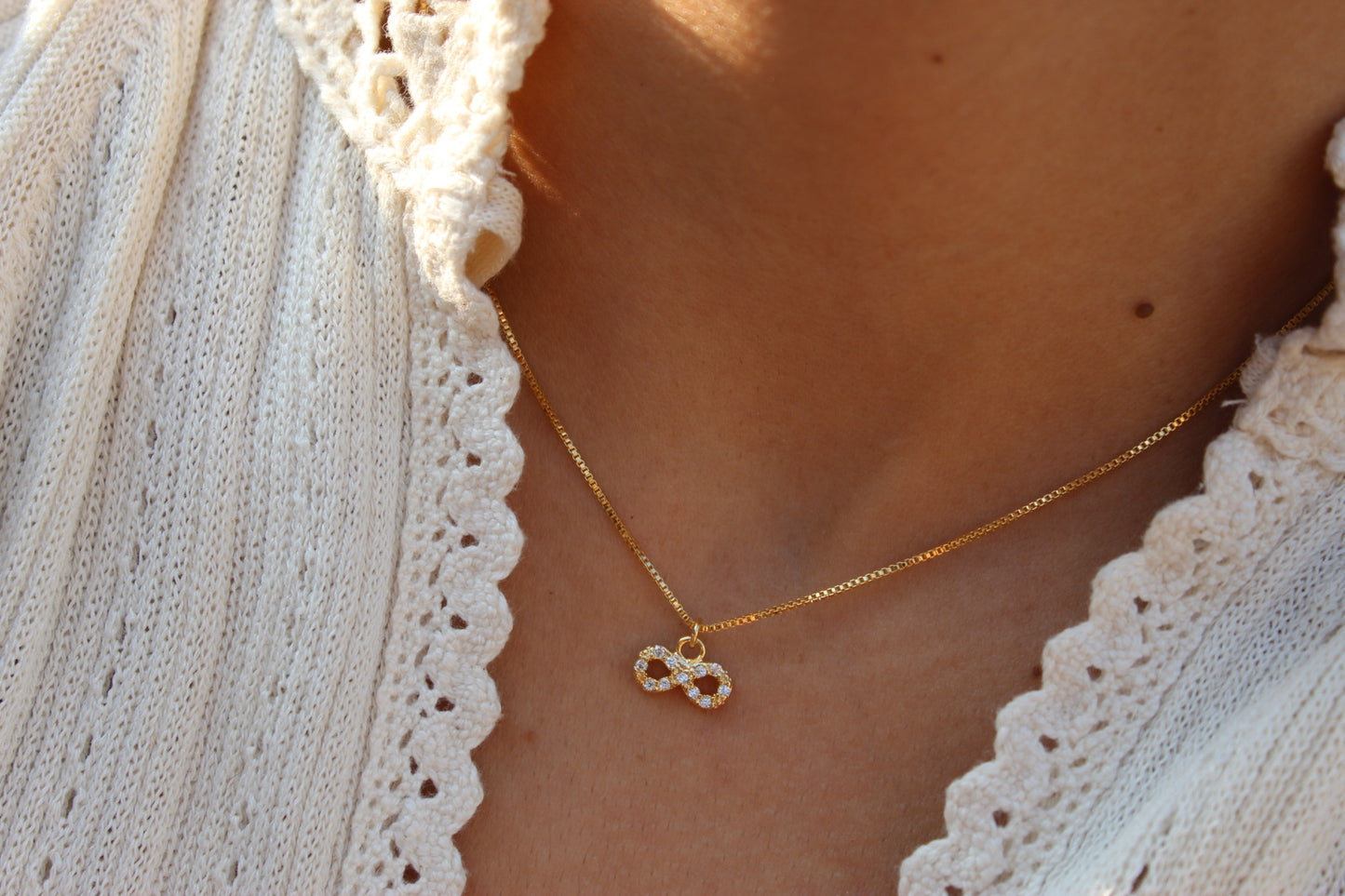 Collar BB Infinito Frost