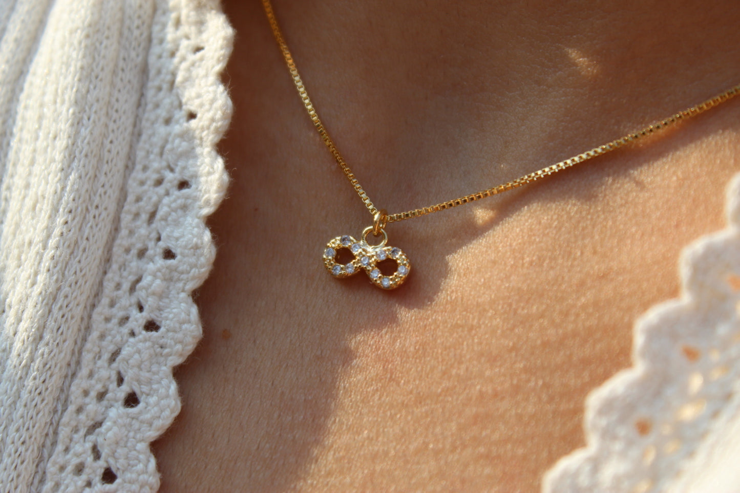 Collar BB Infinito Frost