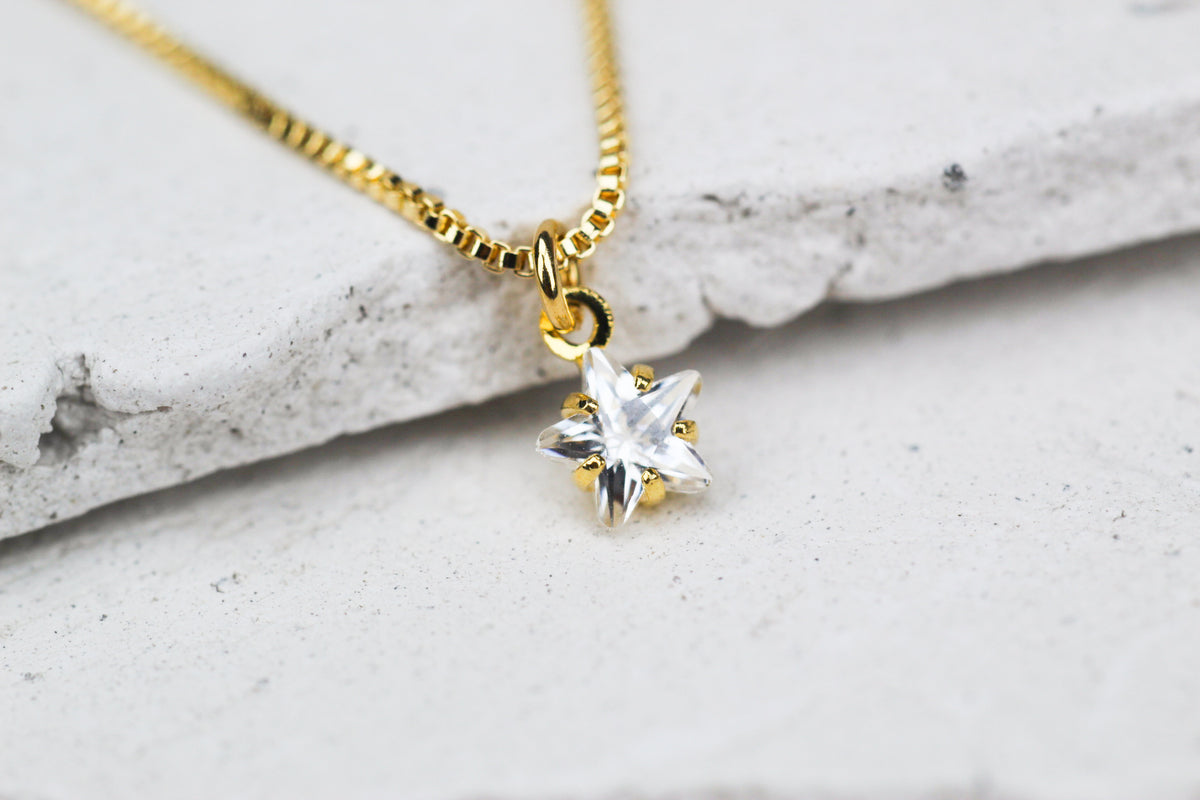 Collar BB Estrella Luz