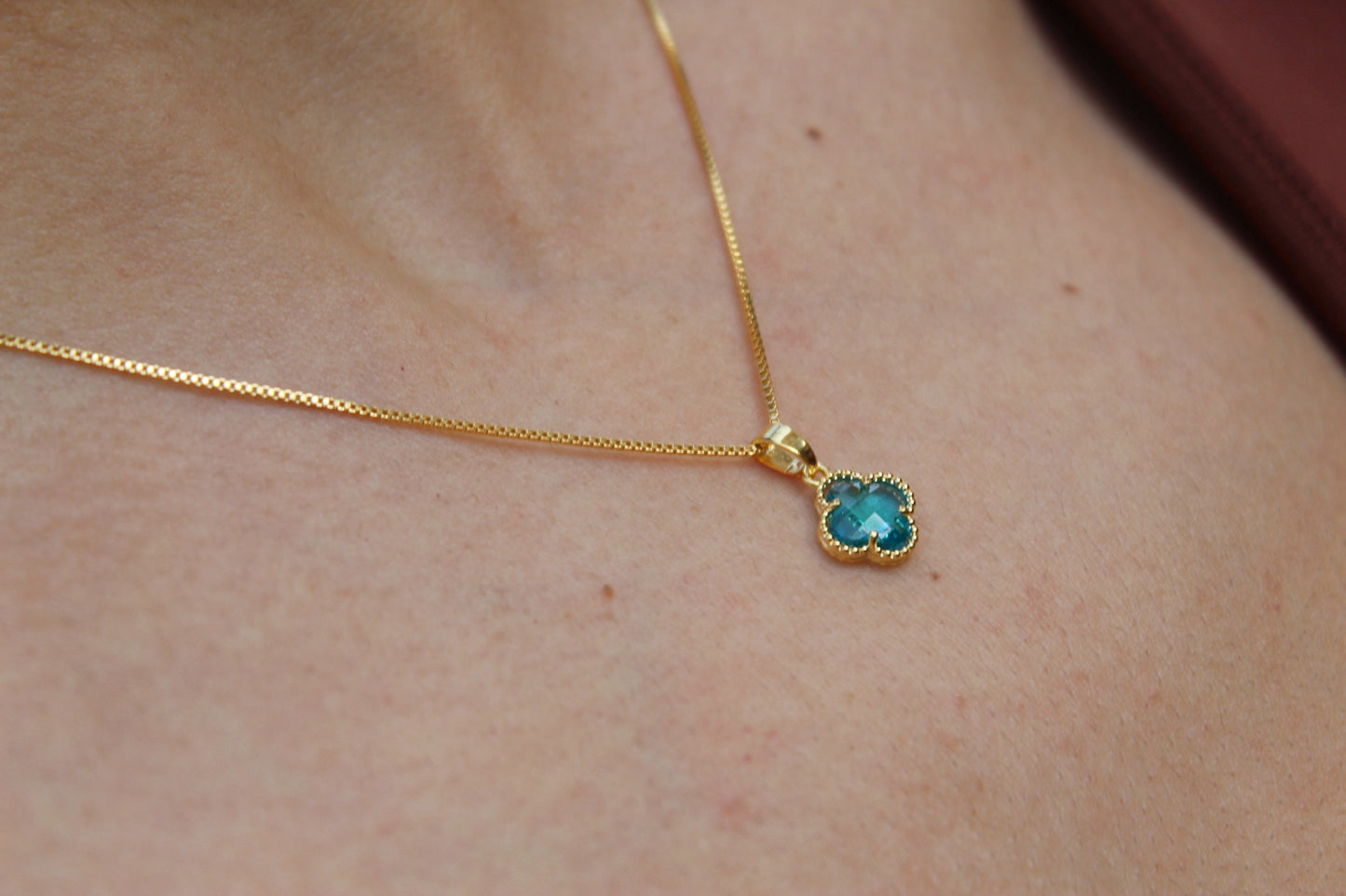 Collar C. Celeste