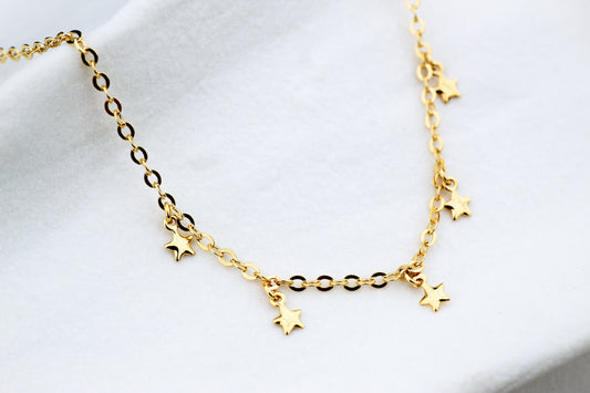 Collar Copelia BB Mini Stella, un cielo de estrellas en tu estilo.