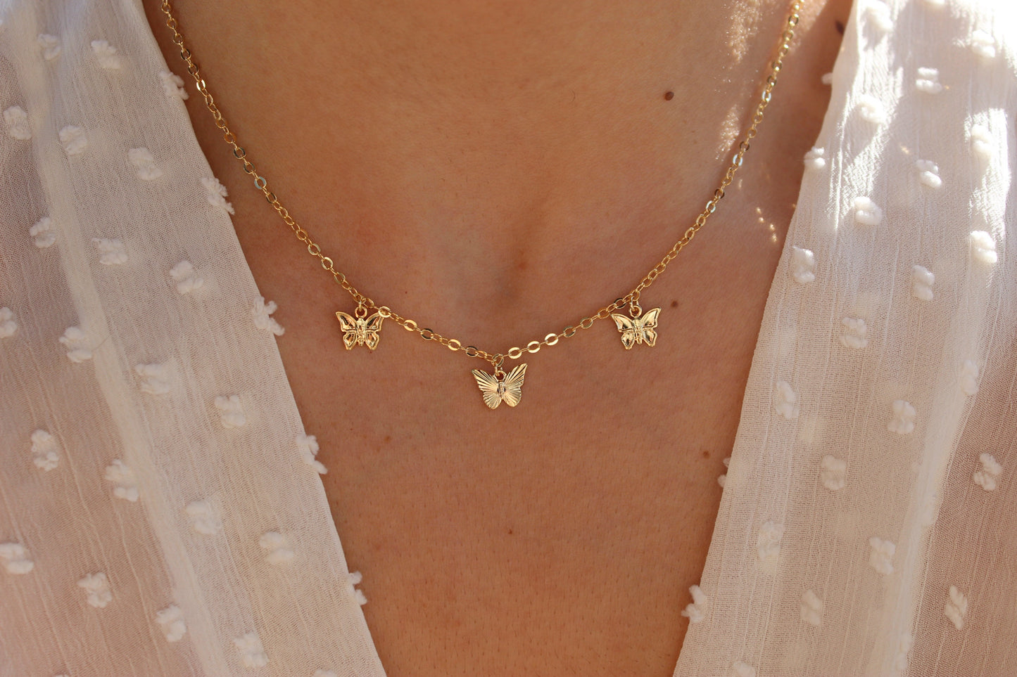 Collar Copelia Mariposa, un símbolo de libertad y transformación.