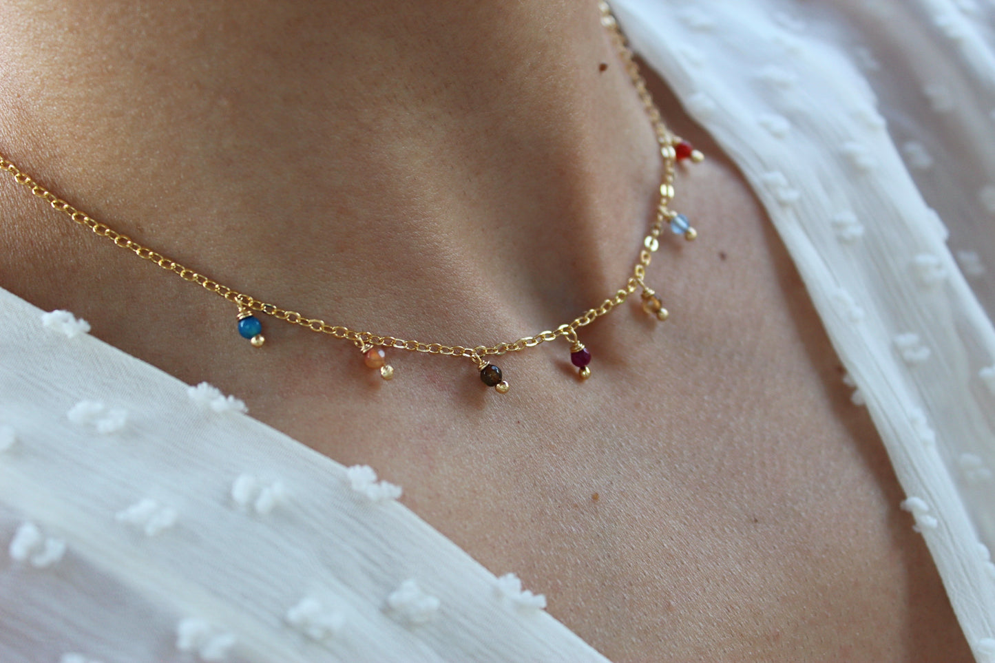 Collar Copelia Piedras, energía y equilibrio.