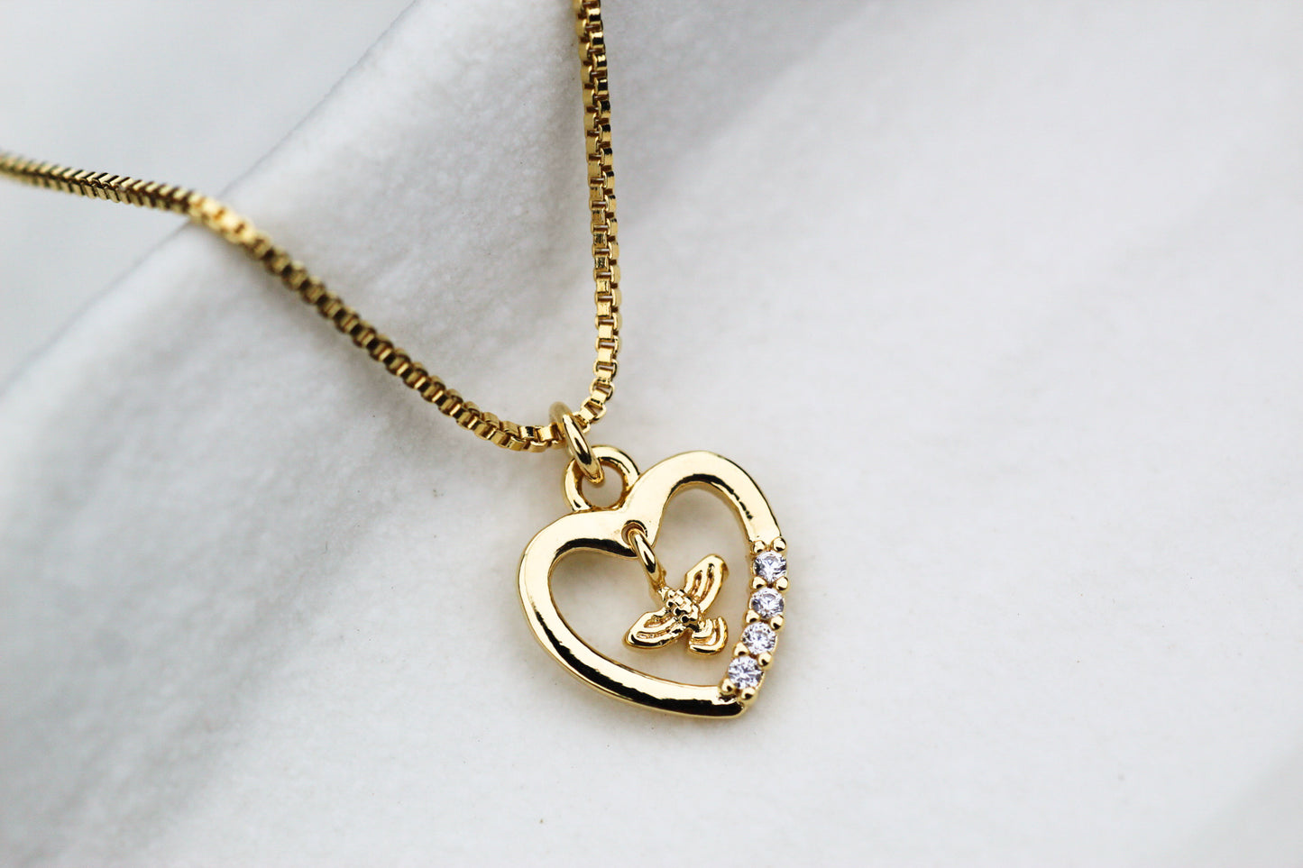 Collar Corazón Espíritu Santo