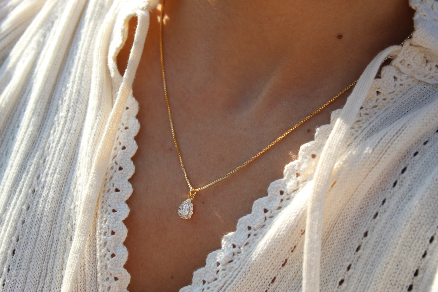 Collar Drops Cir Frost