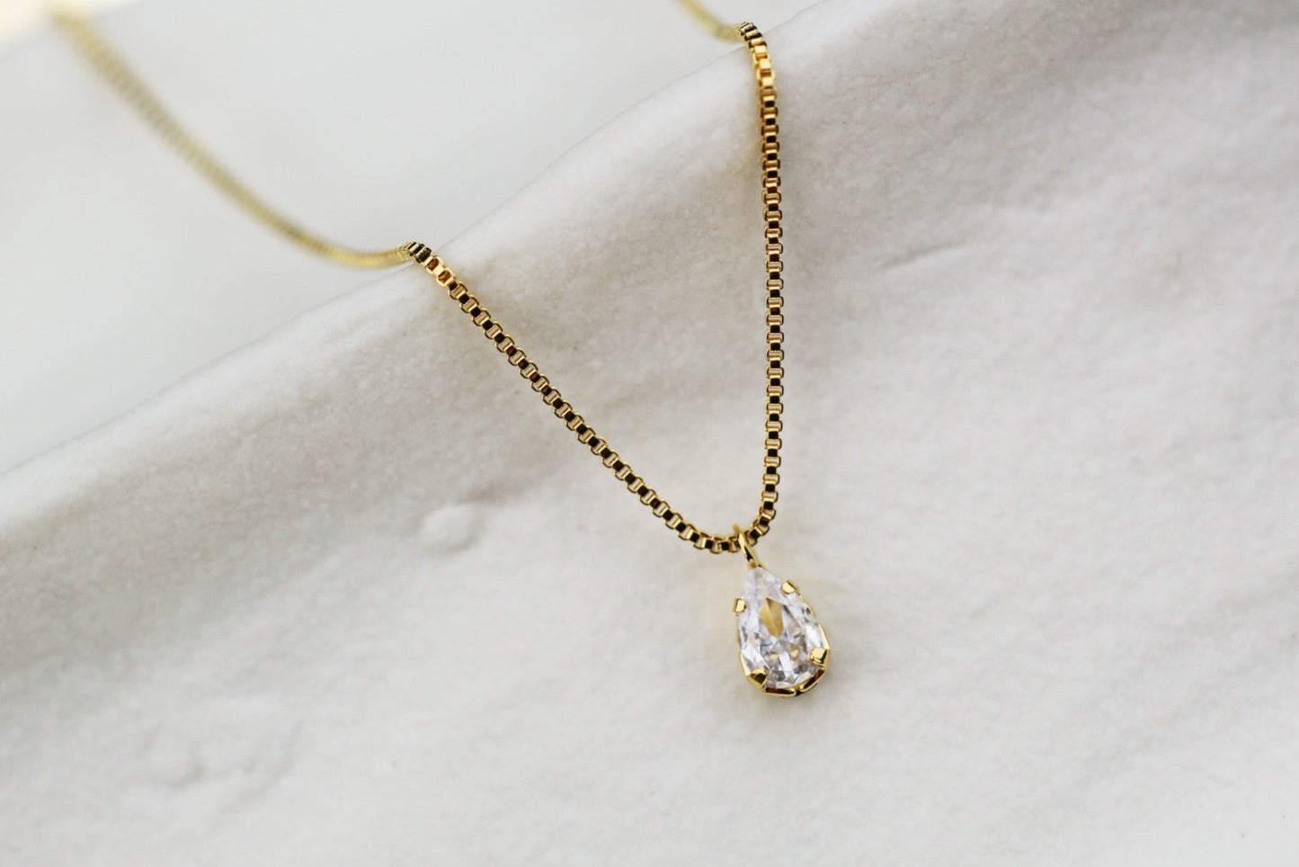 Collar Drops Luz Vol