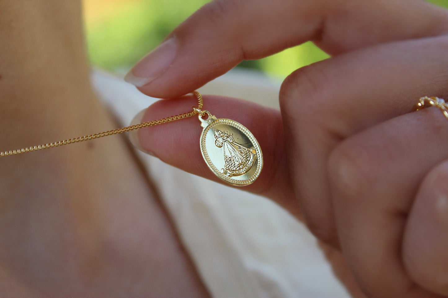 Collar Jesús Bor 1,8, 2 collares en 1: fe que eliges mostrar a tu manera