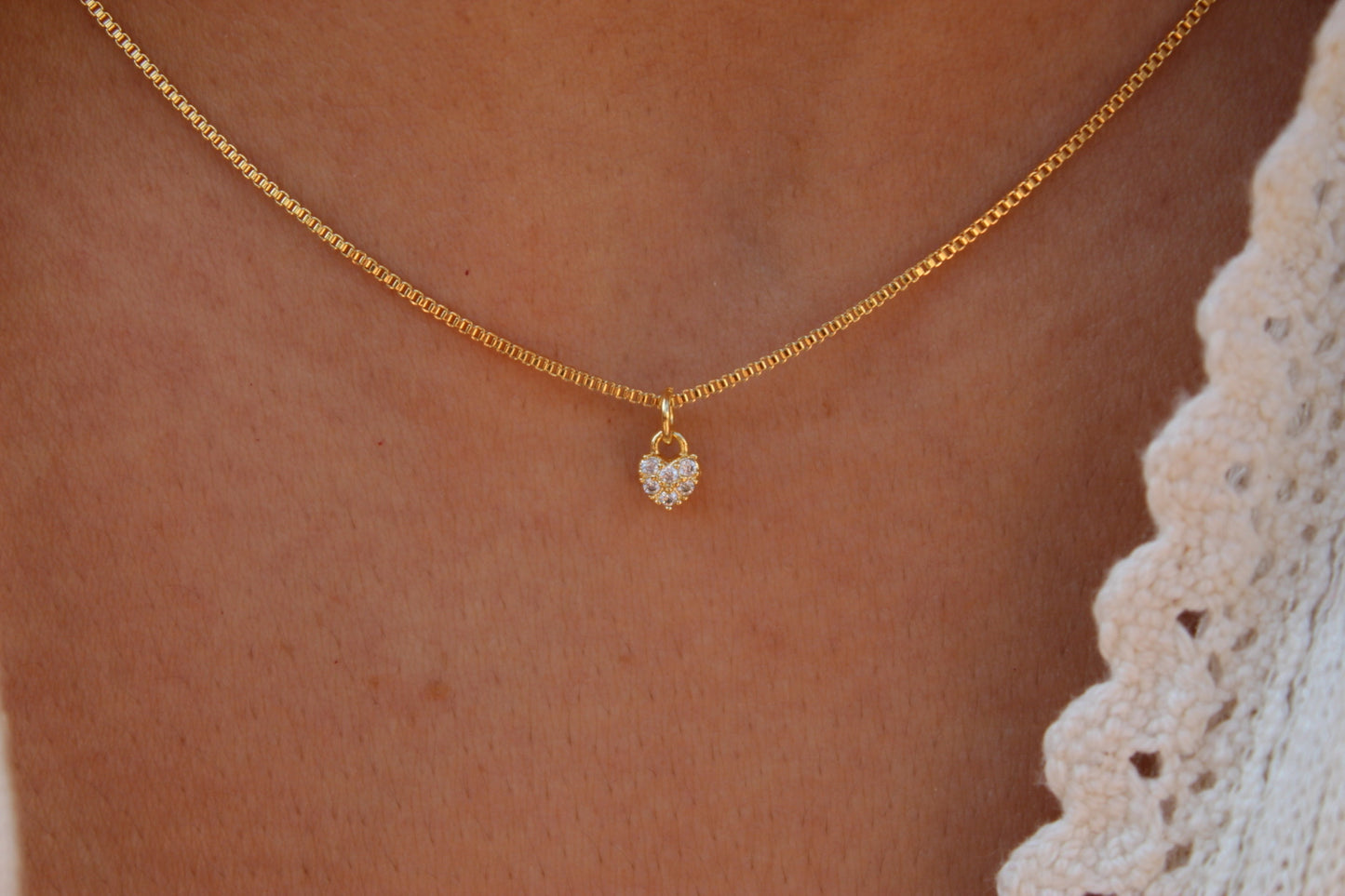 Collar Mini Corazón Frost