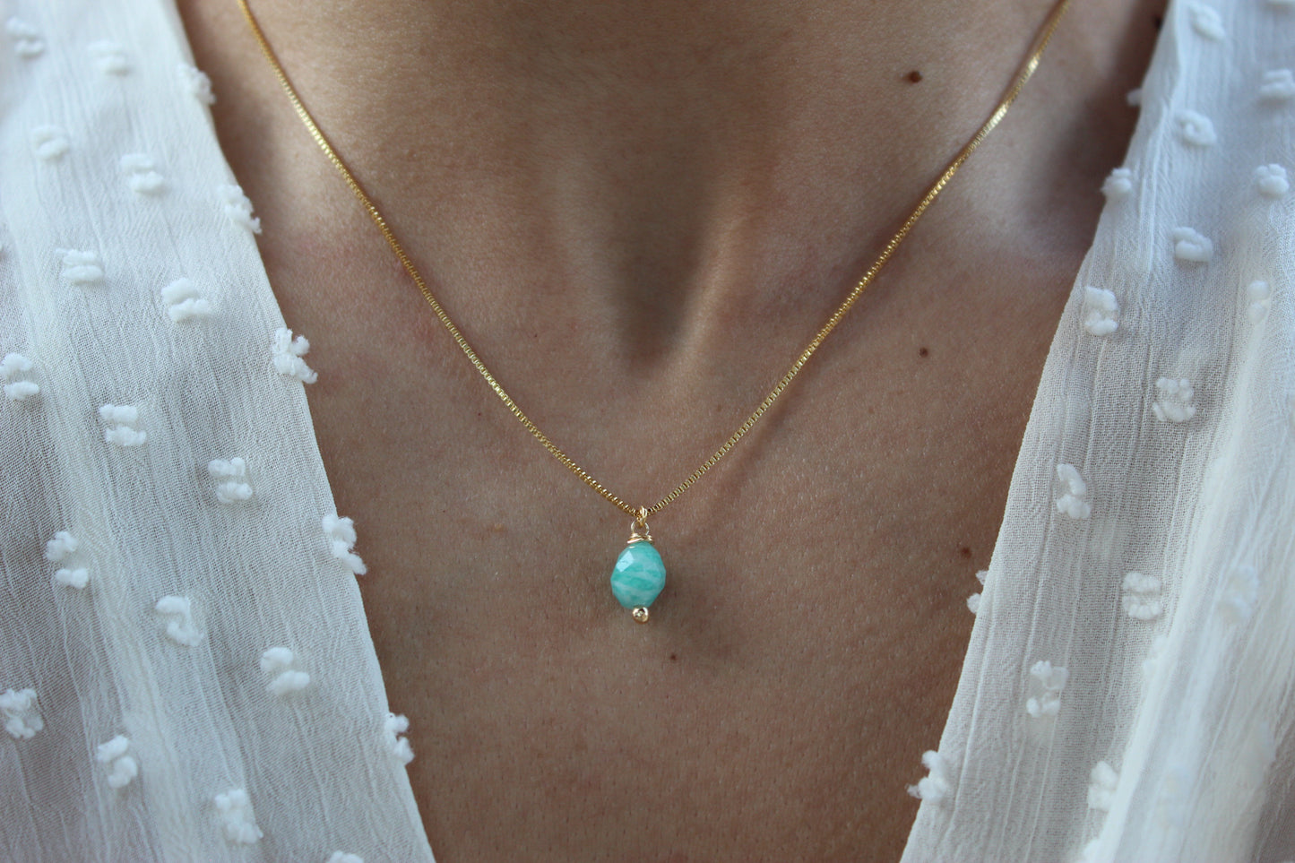 Collar Piedra Gota Amazonita, equilibrio y calma interior.