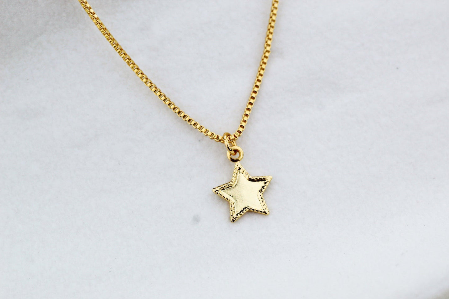 Collar Stella Bor, un diseño sutil y atemporal.