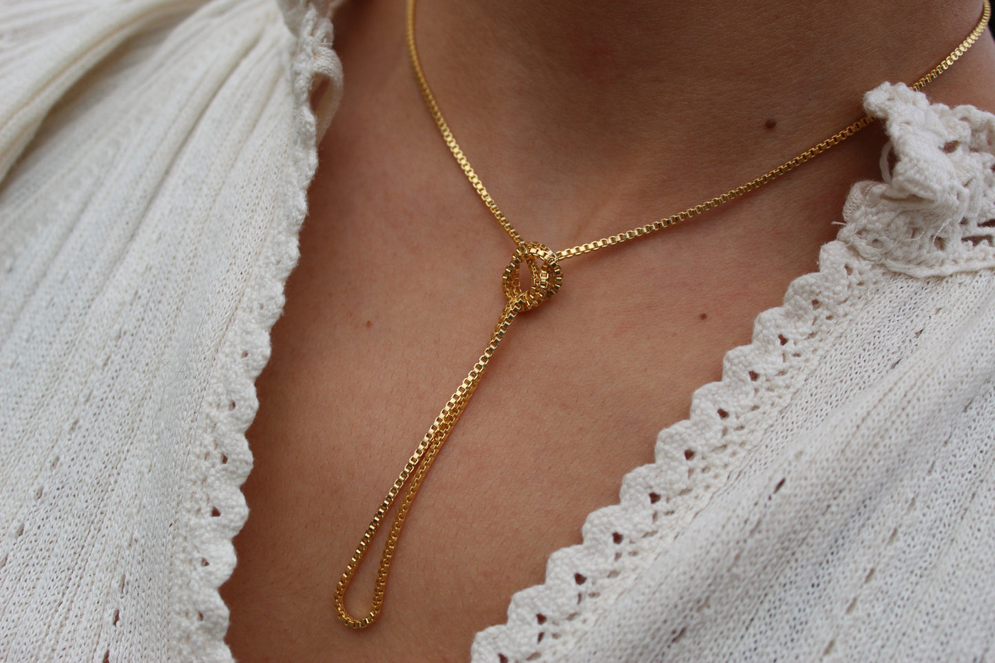 Collar Venecia Gru 62 cm.